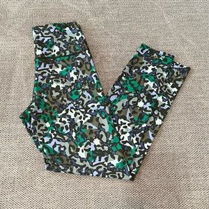 Aerie Offline GOALS Hi-Rise Animal Print Camo M‎